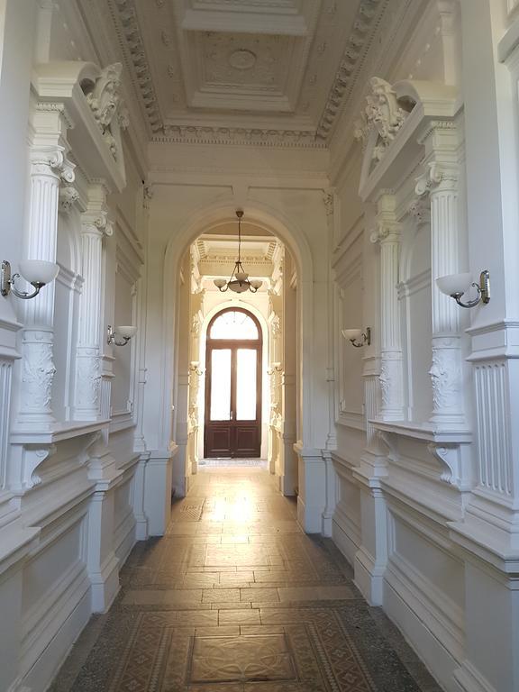 Charles Apartment Прага Экстерьер фото