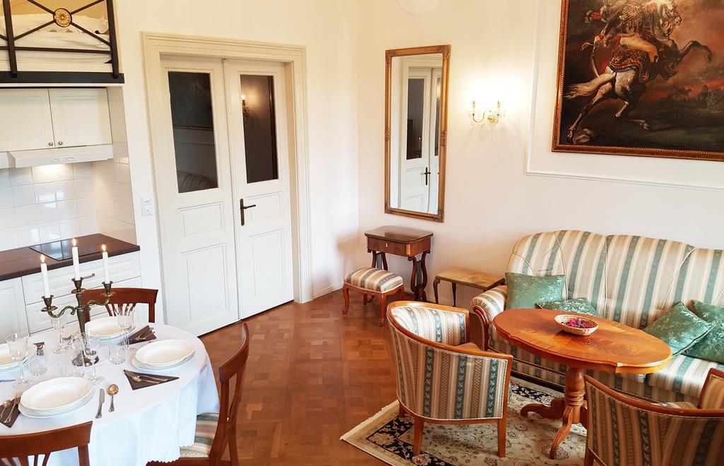 Charles Apartment Прага Экстерьер фото
