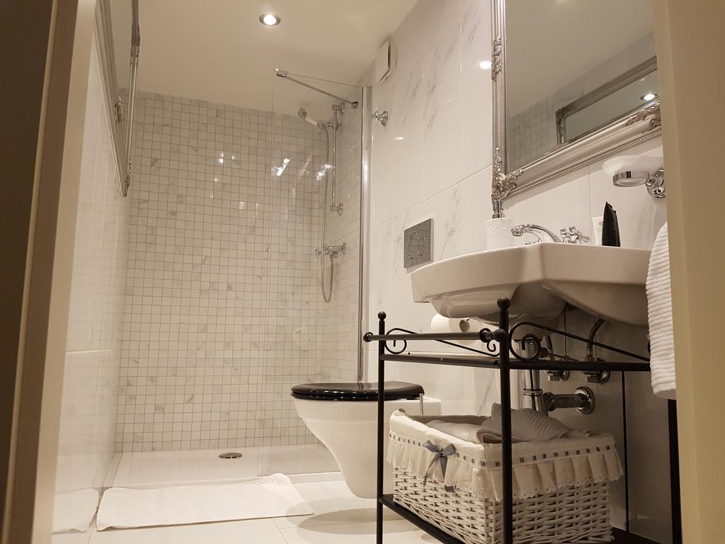 Charles Apartment Прага Экстерьер фото